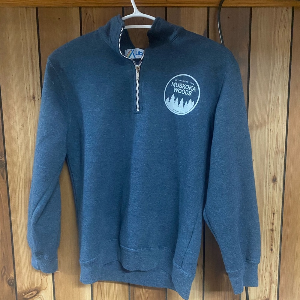 Muskoka Canada sweater